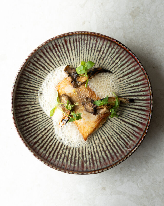 Catch of the Day – Mushrooms – Aromatique  Fresh, delicate fish, accompanied by the best mushrooms from @fungafarm ⭐